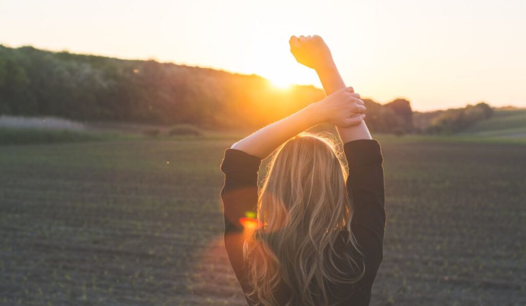 Woman pursuing pleasure as a spiritual practice.